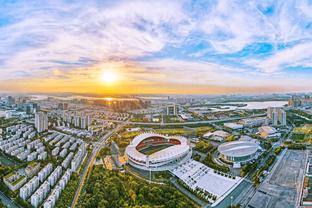 今日趣图：中日韩皆保持不败，仅中国队仍一球未失